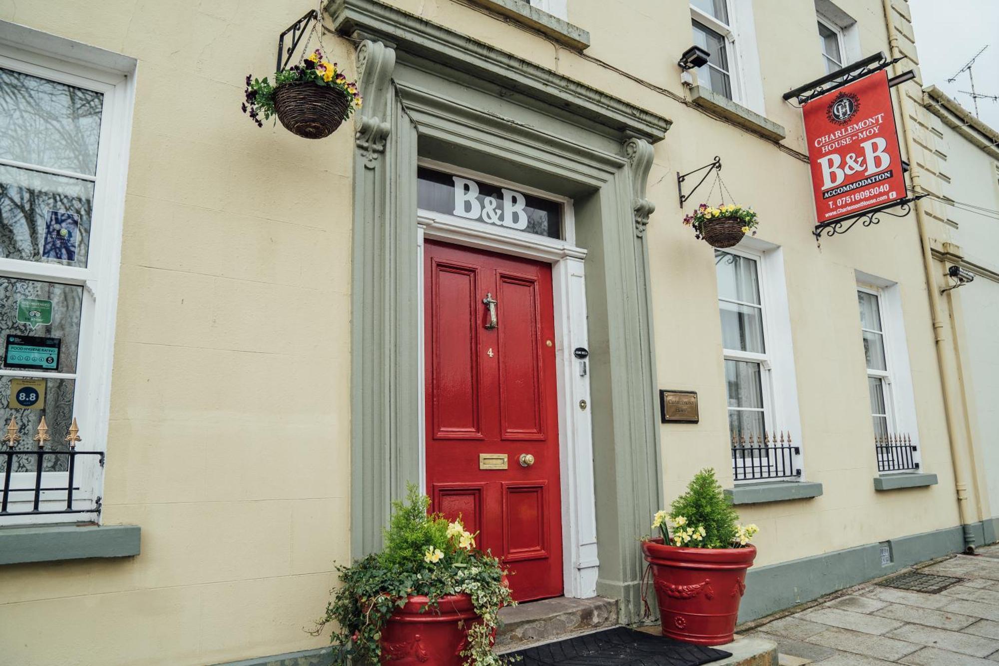 Bed and Breakfast Charlemont House Moy Exterior foto