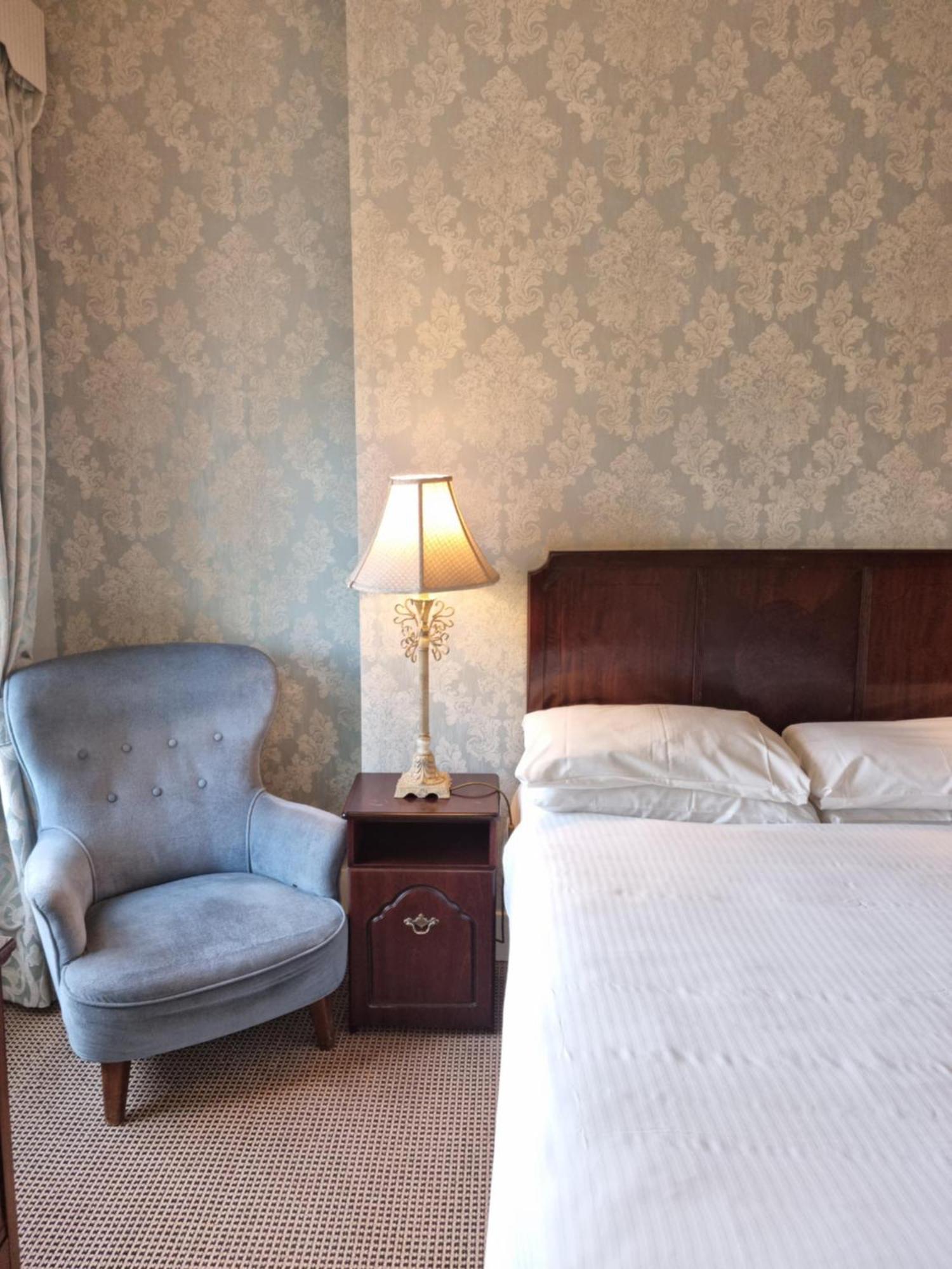 Bed and Breakfast Charlemont House Moy Exterior foto