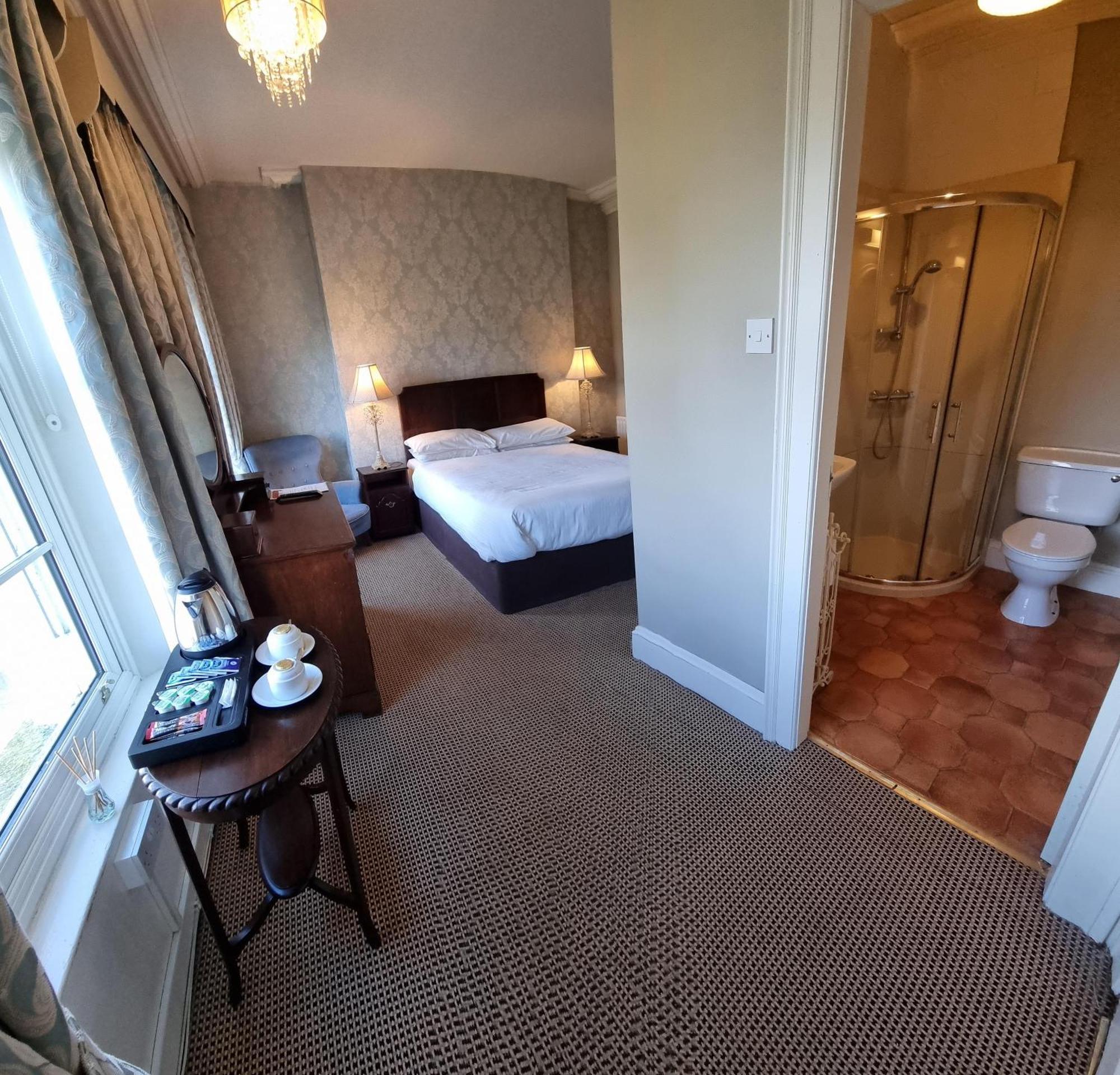 Bed and Breakfast Charlemont House Moy Exterior foto