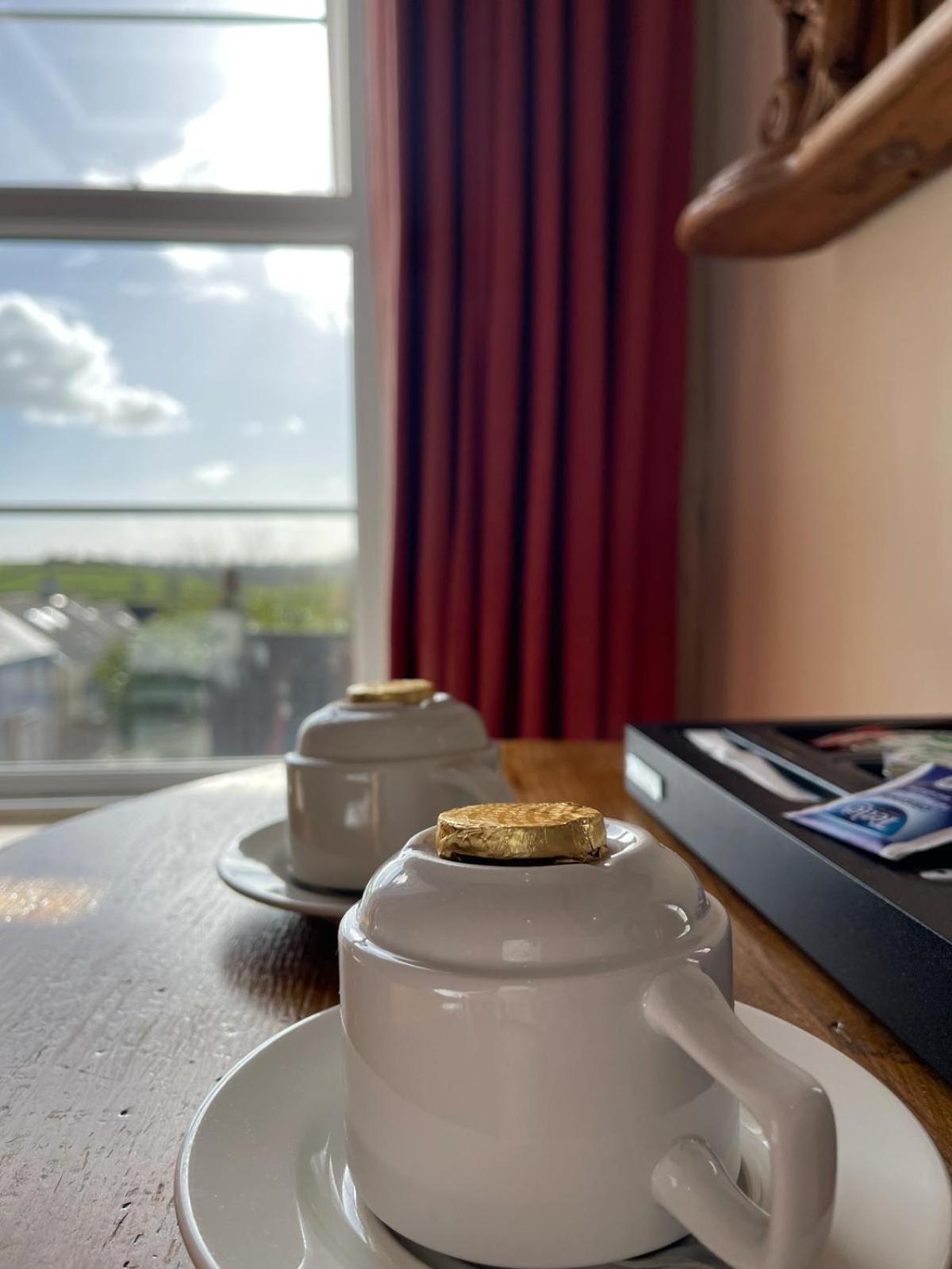 Bed and Breakfast Charlemont House Moy Exterior foto